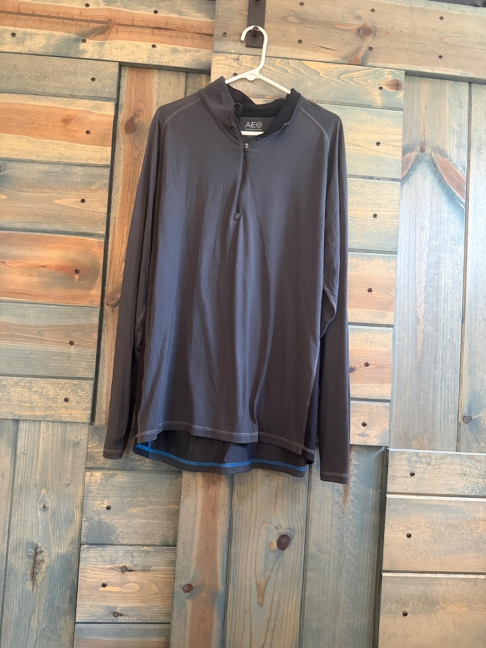 American Eagle Outfitters Men’s Long-Sleeve Quarter-Zip Pullover - Charcoal